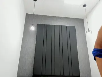 Stripchat Watch Live Sex Cams of simondwayne