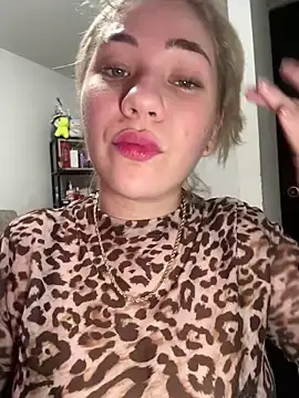 Stripchat Free Porn Cam of Celestedubois