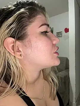Stripchat Adult Video Chat of Celestedubois