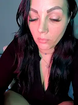 Stripchat Adult Video Chat of ReiyaRey