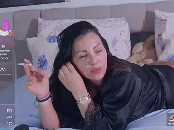 Stripchat Best live sex cam show of ReiyaRey