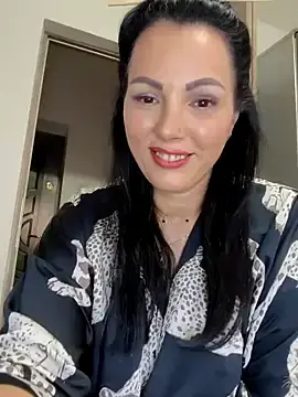 Stripchat Adult Video Chat of ReiyaRey