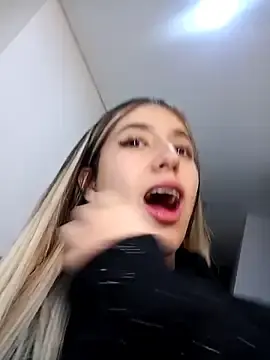 Stripchat Best live sex cam show of eva-2023