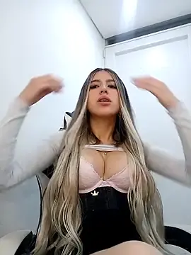 Stripchat Live Sex Cam of eva-2023