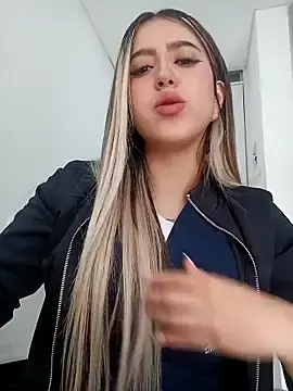 Stripchat Adult Webcam of eva-2023
