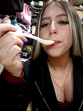 Stripchat Free Porn Cam of eva-2023