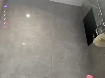 Stripchat Nude Webcam of AYW-21