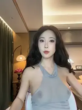 Stripchat Adult Webcam of AYW-21