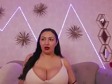 Stripchat Free Porn Cam of BustyEva_