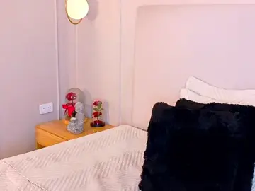 Stripchat Free Porn Cam of OlayaCooper