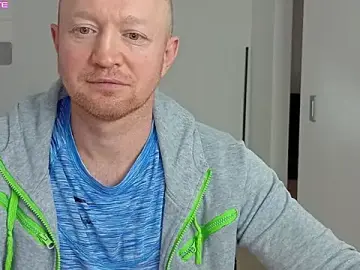 Stripchat Free Live Porn of kevintyler69
