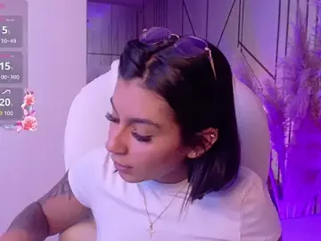 Stripchat Sex Cam of AlyssaRay