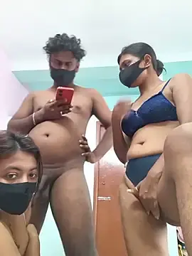 Stripchat Free Porn Cam of Loving_Naughtycouple