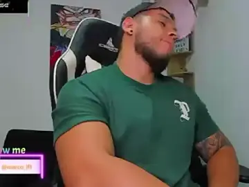 Stripchat Best live sex cam show of Marco_diaz1