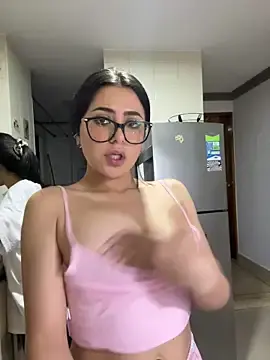 Stripchat Free Live Porn of Natha_Fantasy