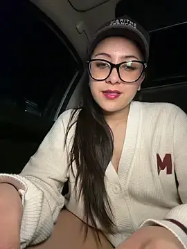 Stripchat Sex Chat of Natha_Fantasy