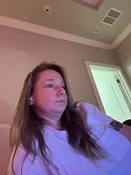 Stripchat Live Sex Cam of Vivian_MayXxX