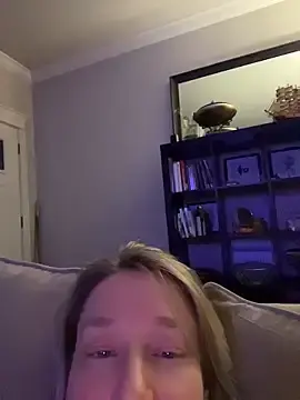 Stripchat Free Porn Cam of Vivian_MayXxX