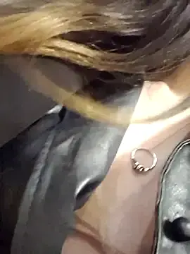 Stripchat Free Porn Cam of Sam_Sara