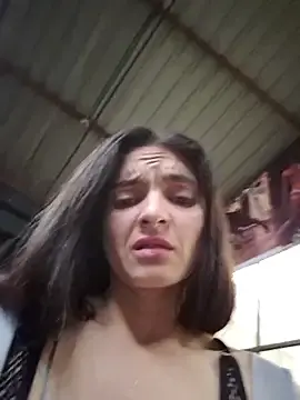 Stripchat Live Sex Cam of Sam_Sara