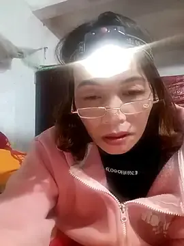 Stripchat Live Sex Cam of Stella-456