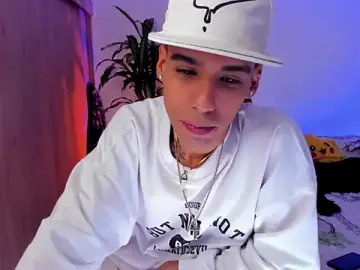 Stripchat Adult Webcams of Damianwhite