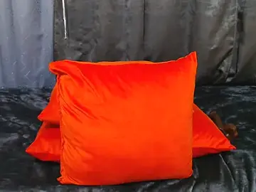 Stripchat Nude Webcam of kittykhloe22