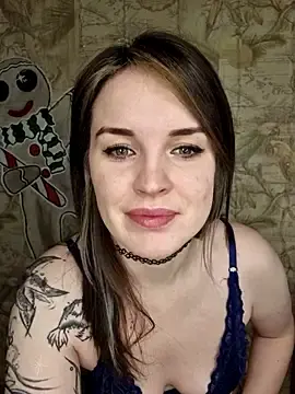 Stripchat Live Porn of LazyTanukii