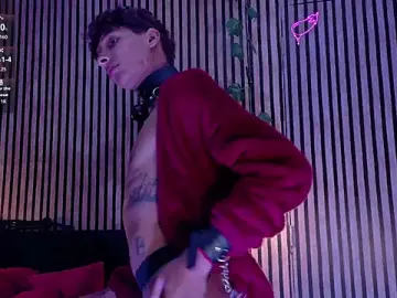 Stripchat Best live sex cam show of Max_Steell