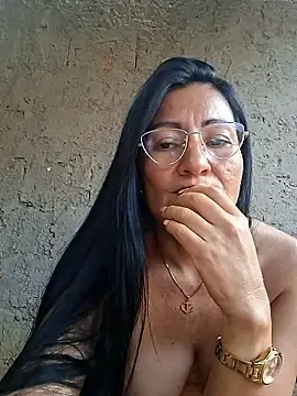 Stripchat Live Sex Cam of maturexxxnaughty