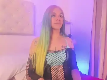 Stripchat Free Porn Cam of AlejoGaga12