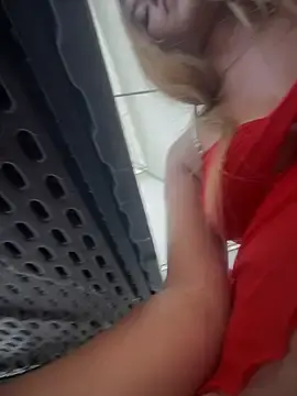 Stripchat Live Porn of Natalia_vidal