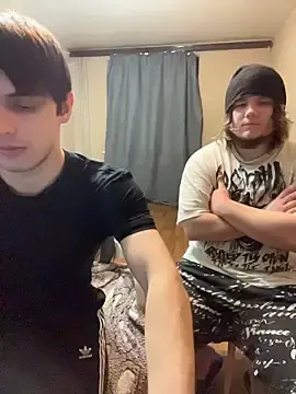 Stripchat Best Webcam of desiredude9