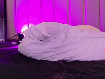 Stripchat Adult Webcam of Megan_browns1