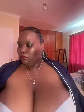 Stripchat Best Webcam of Michyboldy