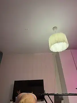 Stripchat Sex Cam of OdriOlsens