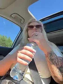 Stripchat Best live sex cam show of OdriOlsens