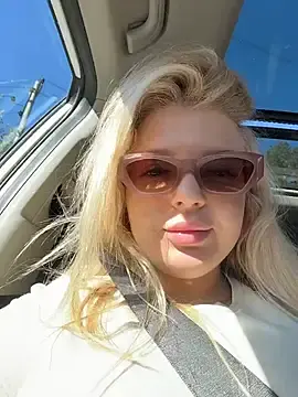 Stripchat Best Webcam of OdriOlsens