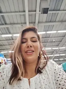 Stripchat Free Porn Cam of scarlett_moore