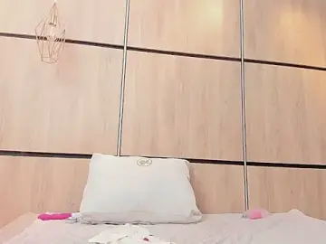 Stripchat Free Live Porn of ikia_lopez_
