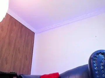 Stripchat Live Sex Cam of juanmechanic_