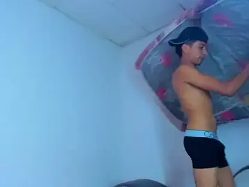 Stripchat Nude Webcam of Boys_xxx_