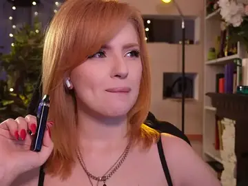 Stripchat Adult Webcams of Chriss_Fox