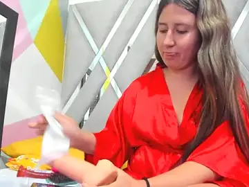 Stripchat Free Porn Cam of Valeria_grey69