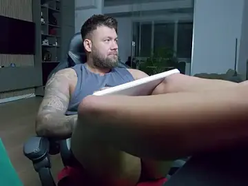 Stripchat Nude Webcam of UbbeViking