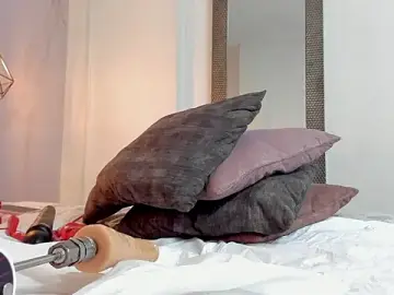 Stripchat Free Live Porn of SakuraLee_