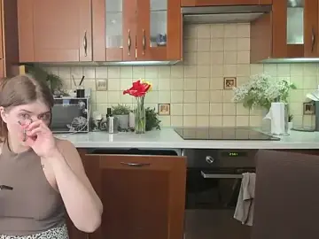 Stripchat Nude Webcam of HotCaramellsTV