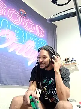 Stripchat Watch Live Sex Cams of Mikaaa97