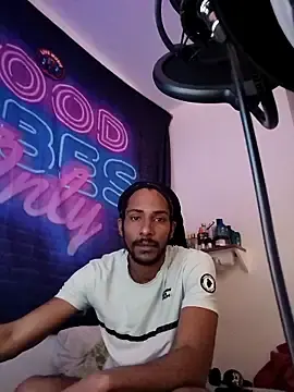 Stripchat Free Live Porn of Mikaaa97