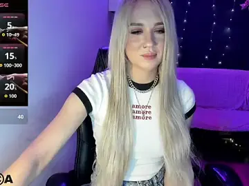 Stripchat Best Webcam of CrystalGirl99